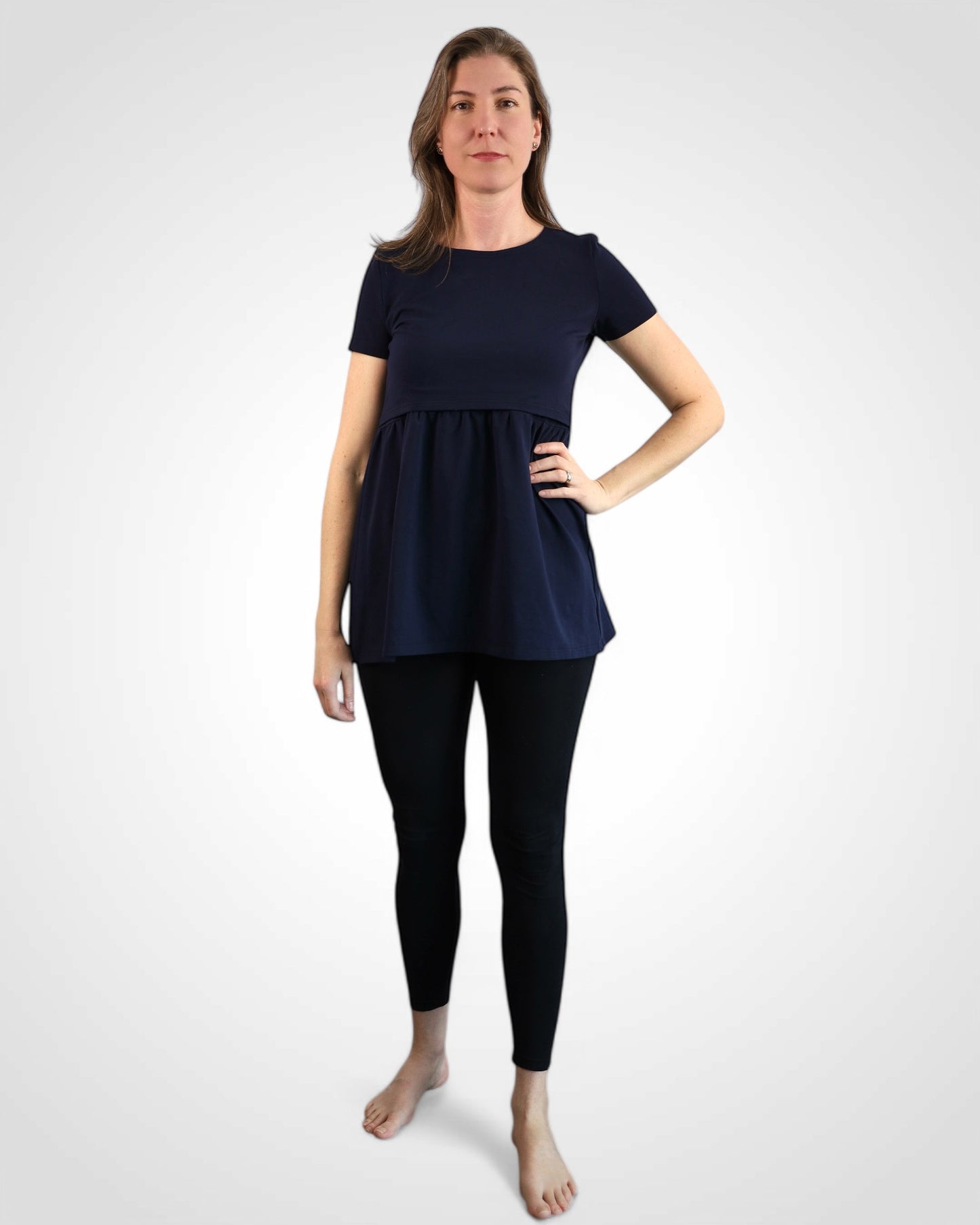 Univerzálna tunika z BIO bavlneného úpletu – verzia pre dojčiace mamy aj nekojo, štýlová a udržateľná slow fashion.