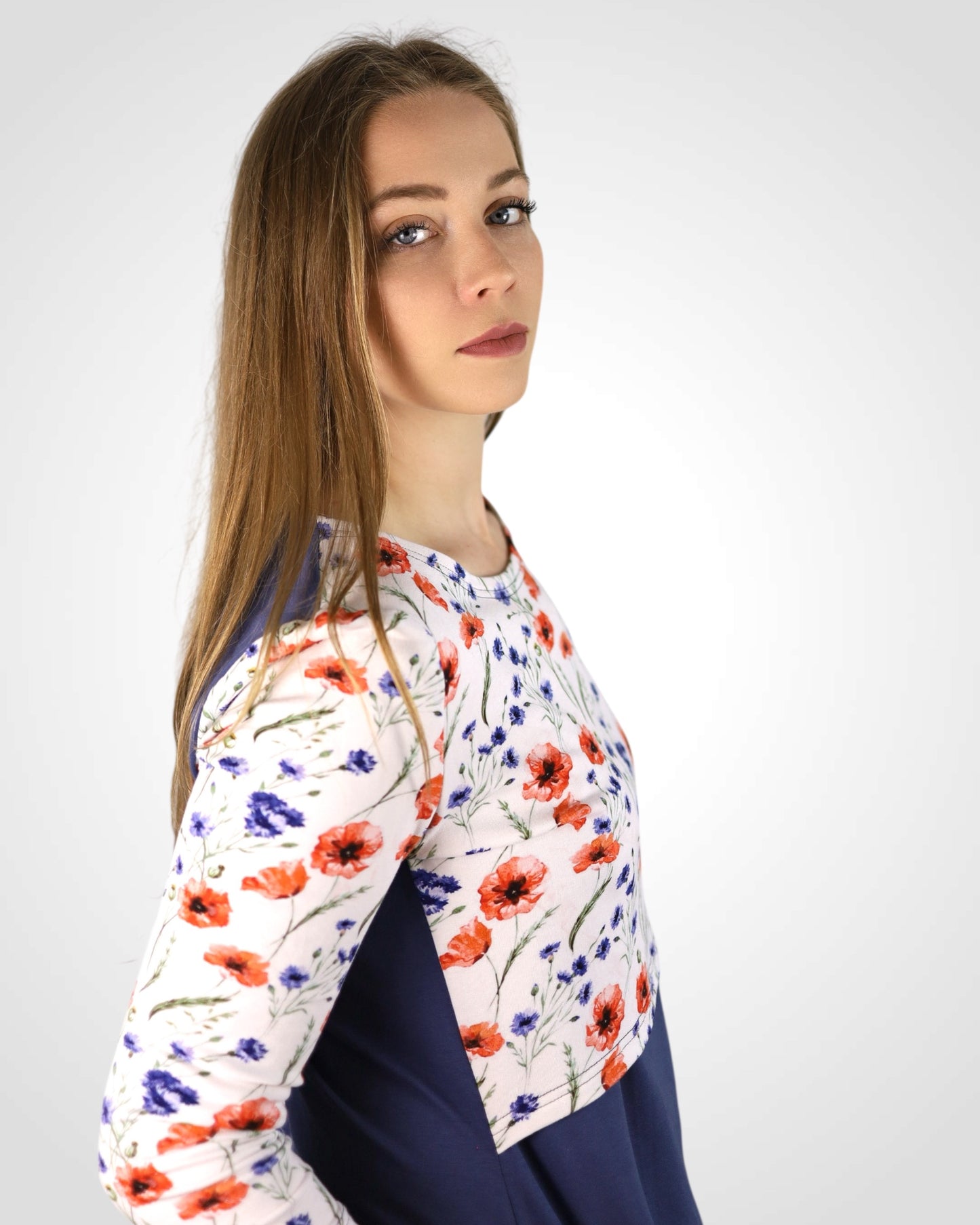 Šaty na dojčenie z nepočesanej teplákoviny Floral Harmony