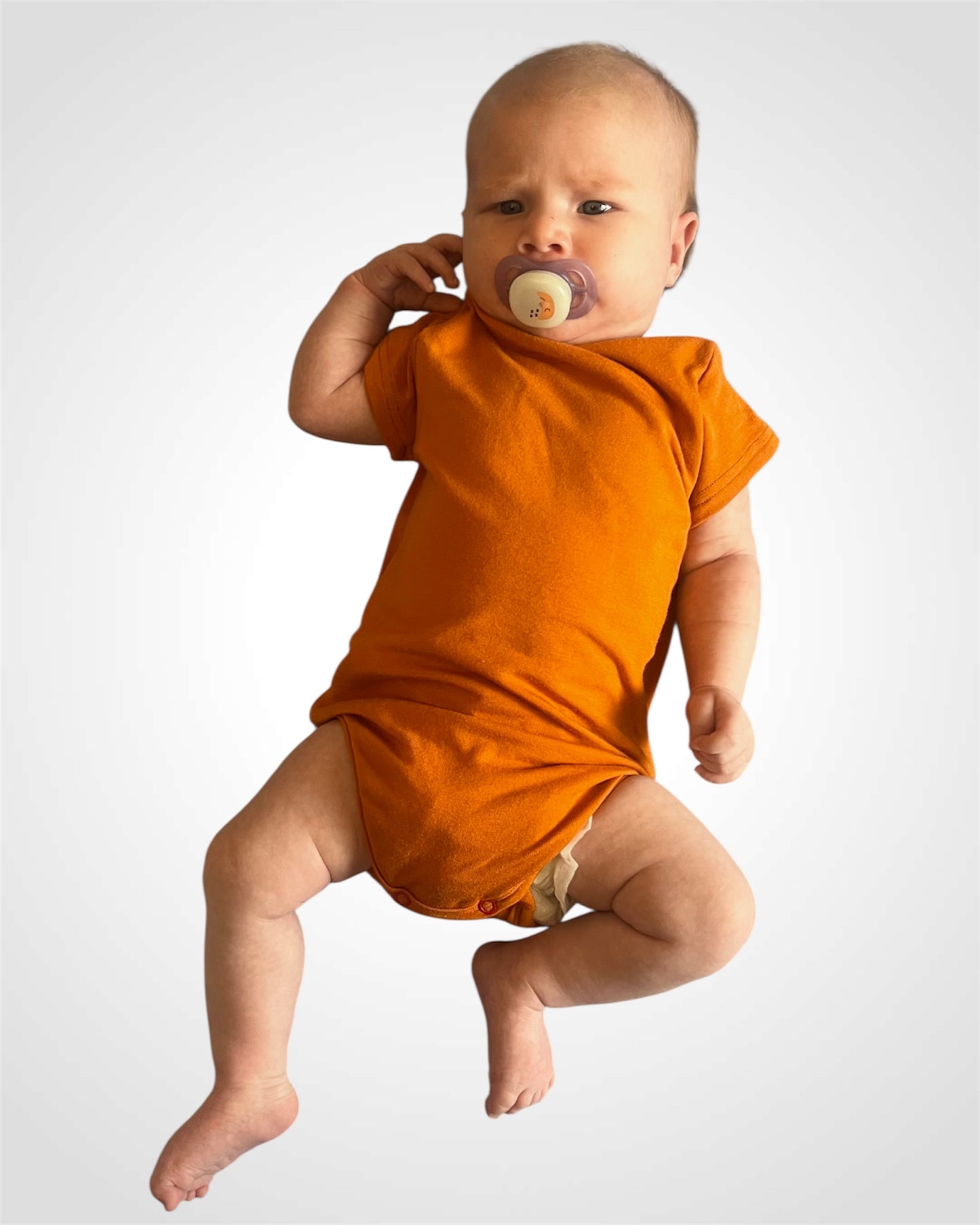 Kvalitné tencelové body pre bábätko.