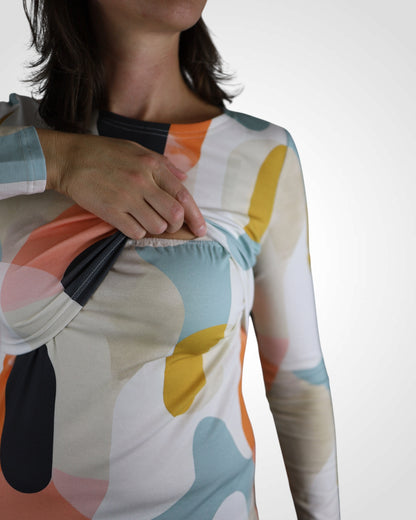 Kojo tričko pre mamičky s diskrétnym dojčiacim otvorom – detail riešenia kojo fold.